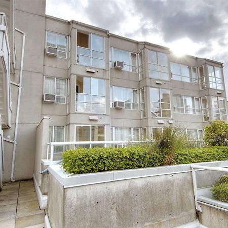 Robson Suites Vancouver Esterno foto