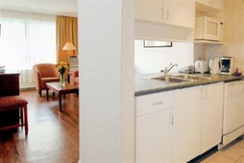 Robson Suites Vancouver Esterno foto